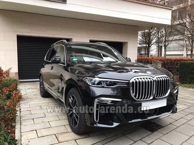 Rental BMW X7 XDrive 30d (7 seats) High Executive M Sport in Amsterdam Airport Schiphol