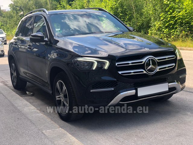 Rental Mercedes-Benz GLE 350 4MATIC AMG equipment in the Hague