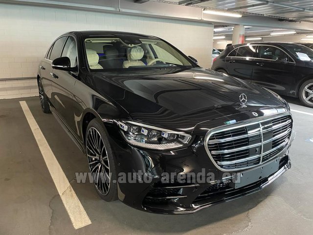 Rental Mercedes-Benz S-Class S 500 Long 4MATIC AMG equipment W223 in Amsterdam Airport Schiphol