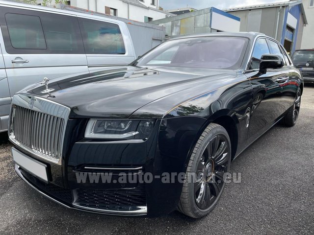 Rental Rolls-Royce GHOST in Rotterdam The Hague Airport
